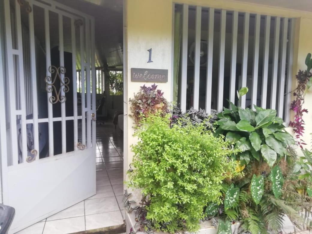 Appartamento Casa Sophia Guápiles Esterno foto